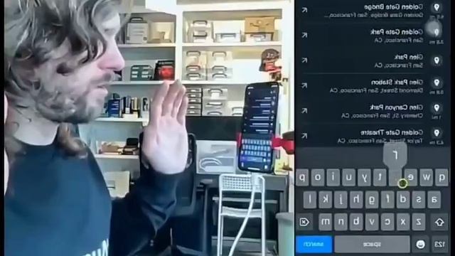 Устройство, позволяющее парализованным людям управлять телефонами