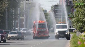 В Самаре в жару усилили полив и аэрацию городских улиц