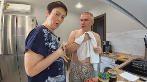 УХАЙДАКАЛАСЬ на кухне! Вован устроил БУНТ и ОТКАЗАЛСЯ сниматься! Готовим КОСПЛЕКСНЫЙ обед из ТУШЁНКИ