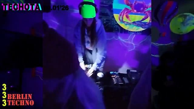 3. Berlin Techno - 333% Omsk - Underground Club Party (RU) - dj Shumock смотреть онлайн