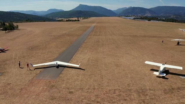 Swift и Archaeopteryx - бегом в небо. Чемпионат 2022 смотреть онлайн