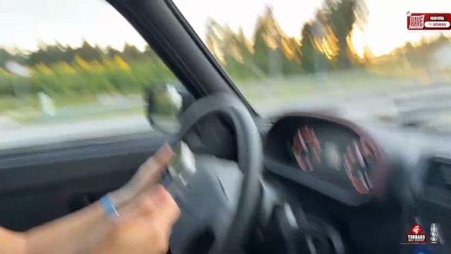 2 ЧАСТЬ СТРИМА ! ОФФ-РОУД НА НИВАХ С ПАРНЯМИ @paradeev1ch @kuertov @everybodySOSA @frametamer666 смотреть онлайн