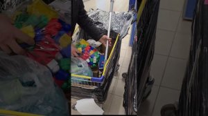 Распаковка тележек-сюрпризоа из магазина «Лента»