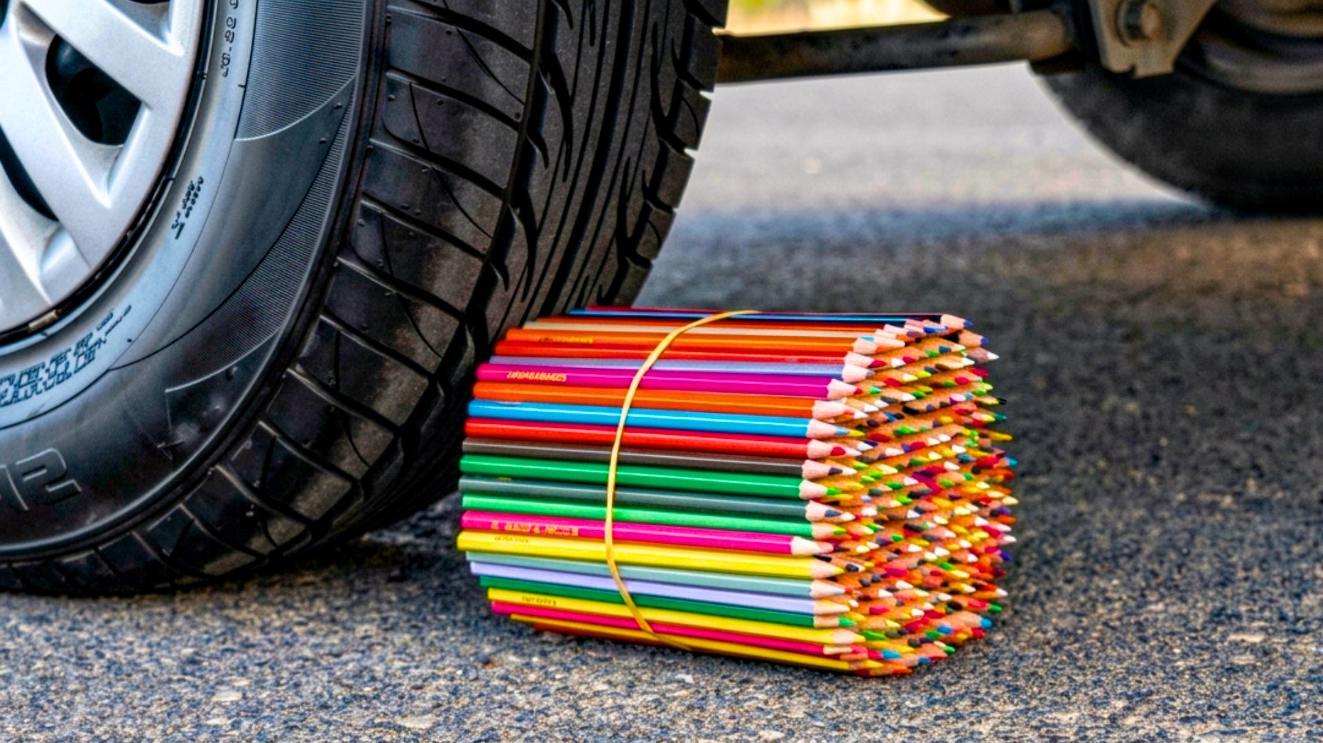 🚗 Колесо Машины + Вещи и Игрушки смотреть онлайн