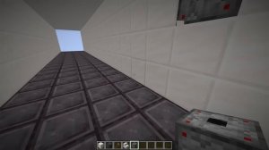 Свинья-мутант против самого безопасного дома в Minecraft