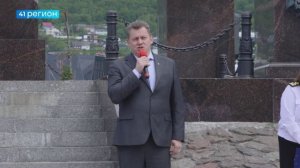 КРАСНЫЕ ДИПЛОМЫ ЛУЧШИМ ВЫПУСКНИКАМ КАМЧАТГТУ ВРУЧИЛ ГУБЕРНАТОР КАМЧАТСКОГО КРАЯ • НОВОСТИ КАМЧАТКИ