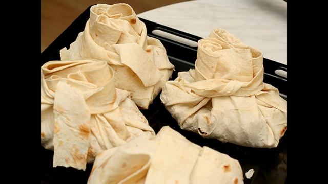 МЯСО В АРМЯНСКОМ ЛАВАШЕ
