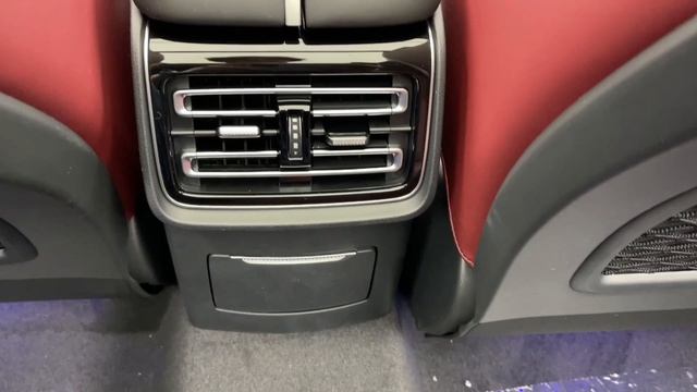 HONGQI HS5 New Comfort смотреть онлайн