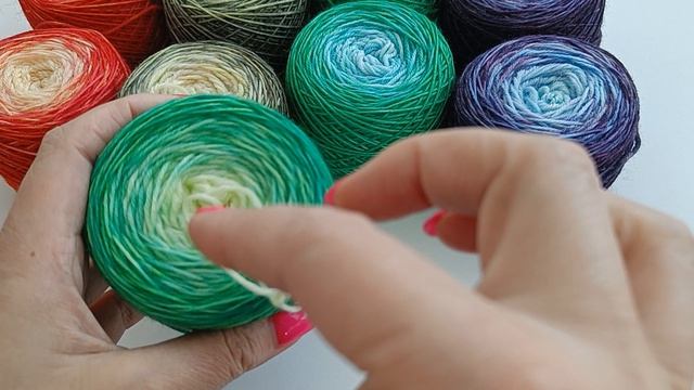 Друзья, сегодня у меня для вас абсолютная новинка — градиенты! 🧶 смотреть онлайн