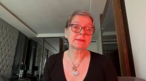 Букет Эрдогану.Урсула с пистолетом.