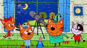 ТРИ КОТА И ТЕЛЕСКОП - СОБИРАЕМ ПАЗЛЫ С КОРЖИКОМ КАРАМЕЛЬКОЙ И КОМПОТОМ THREE CATS