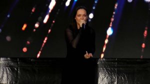 Этот голос заставит тебя поверить в магию.