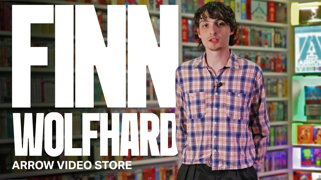 FINN WOLFHARD ARROW VIDEO STORE смотреть онлайн
