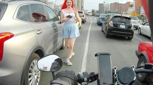 Voge CU 250 едем на Арену, встречаем девочку в междурядье