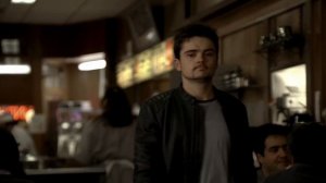 Последняя сцена сериала Сопрано (Отрывок из 21 серии 6 сезона ＂Сопрано＂)