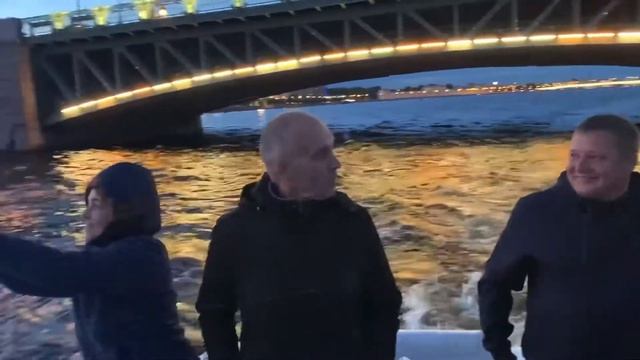 В Питере- пить ! Шнуромания ремейк Ленинград смотреть онлайн