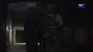 Кадры предотвращения сотрудниками ФСБ теракта на военном аэродроме в Ростове-на-Дону.