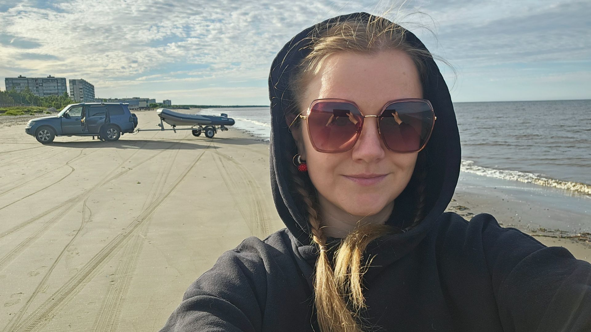 Отвезла маме рыбы/уехали ночью на белое море/наловили много камбалы. смотреть онлайн
