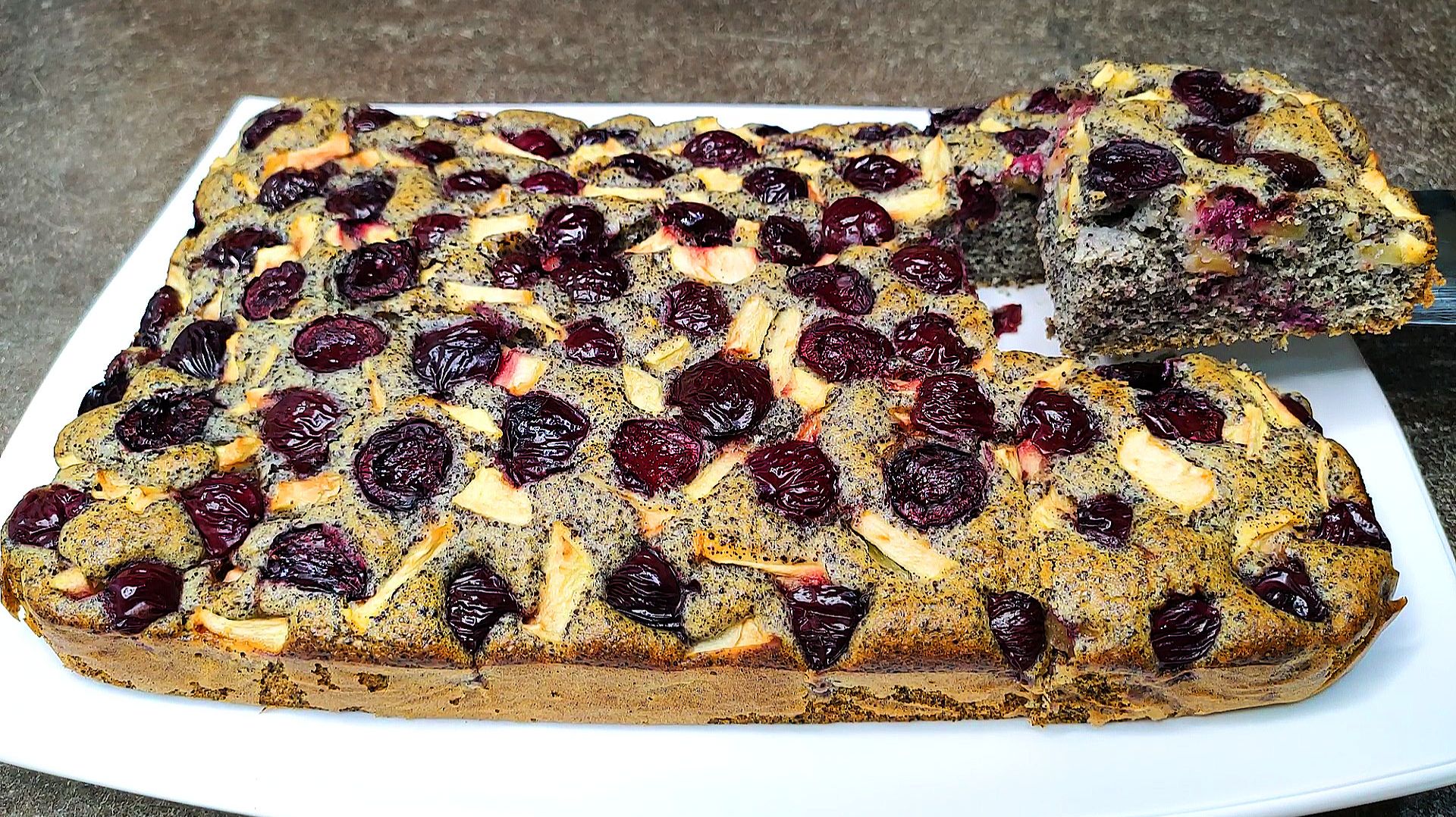 Стакан Молока и замес теста за 5 минут! Большой и Сочный Пирог к чаю готов😋 смотреть онлайн