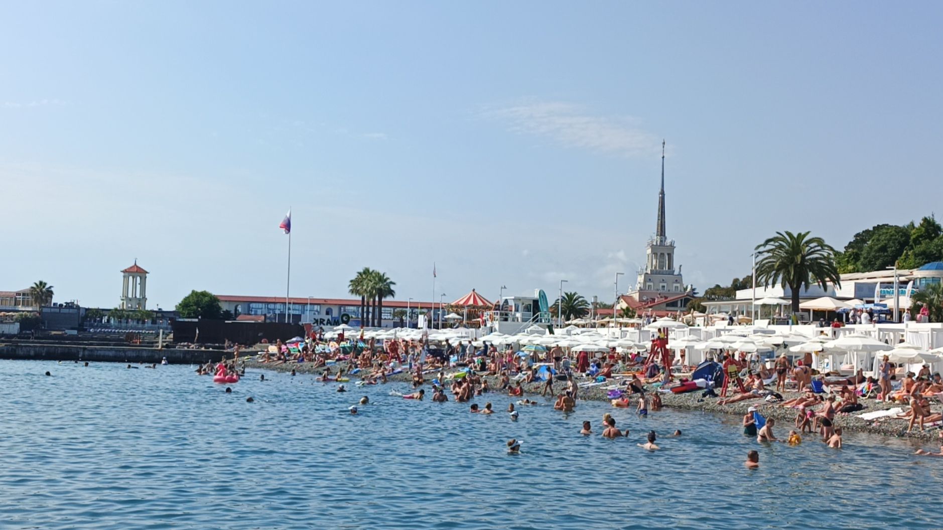 СОЧИ СЕГОДНЯ 🔥10 ИЮЛЯ 2026✅+34, МОРЕ +26🌊ЛУЧШИЕ ПЛЯЖИ,ОБСТАНОВКА НА КУРОРТЕ🏖️МОРСКОЙ ВОКЗАЛ смотреть онлайн