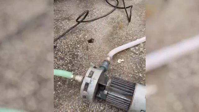 Трое сообщников организовали поставки контрафактного алкоголя на Кубань из КБР смотреть онлайн