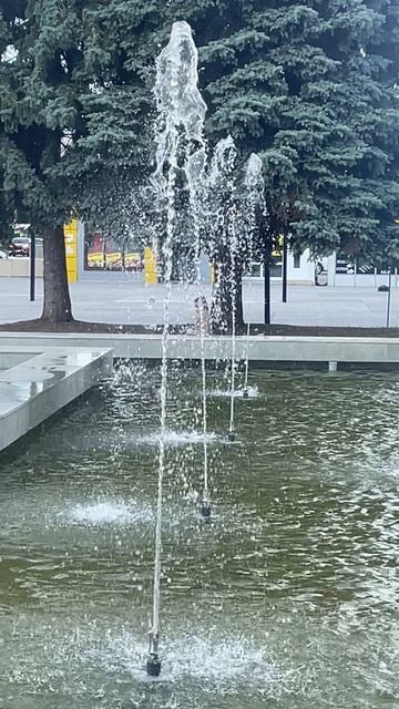 Фонтан у Руслана