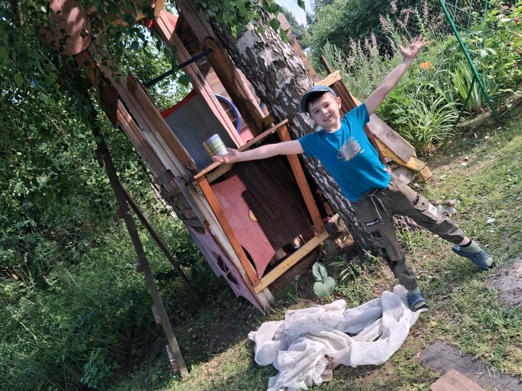 стройка домика смотреть онлайн