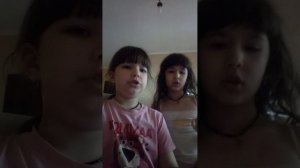 добейте 1м подписчиков пожалуйста