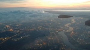 Ночной Санкт-Петербург из иллюминатора.