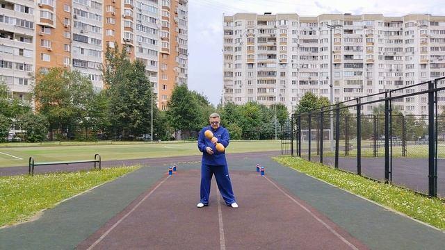 Фитнес упражнения с деревянными гантелями весом 2.0 кг (5)