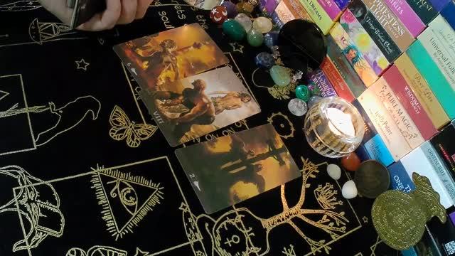 ❗ЧТО НОВОГО В ОТНОШЕНИЯХ МУЖЧИНЫ И СОПЕРНИЦЫ🎎⚡ таро расклад смотреть онлайн