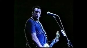 Sex Pistols - Live at KROQ Inland Invasion Festival (Devore, California, USA, 14.09.2002)