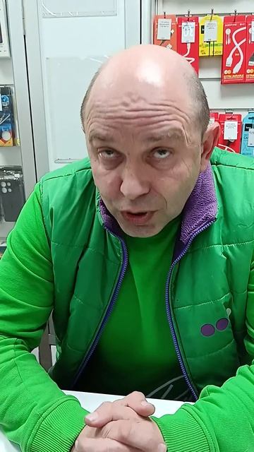 #мегафон проявляет чудеса вежливости с клиентами. человек-тролль запрещает мне посмотреть мои же ПД смотреть онлайн