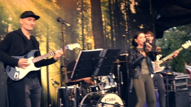 "Chill Band" - Live Oktoberfest (Чернигов) смотреть онлайн