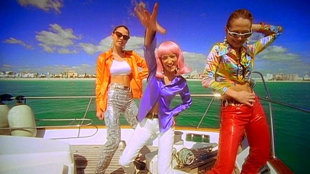 06. Paradisio - Bailando смотреть онлайн