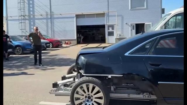 Румынский стартап показал необычный автомобиль, который вместо бензина использует сжатый воздух.
