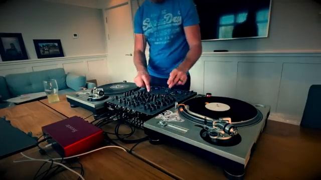 The REAL ST from 1994 - No DnB VINYL ONLY Old Skool Jungle mix смотреть онлайн