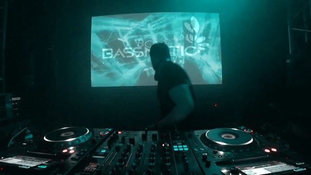 📹 Disco Flutter - BassmaticBOX x Santa Barbara (SPB) | 10.04.21 смотреть онлайн