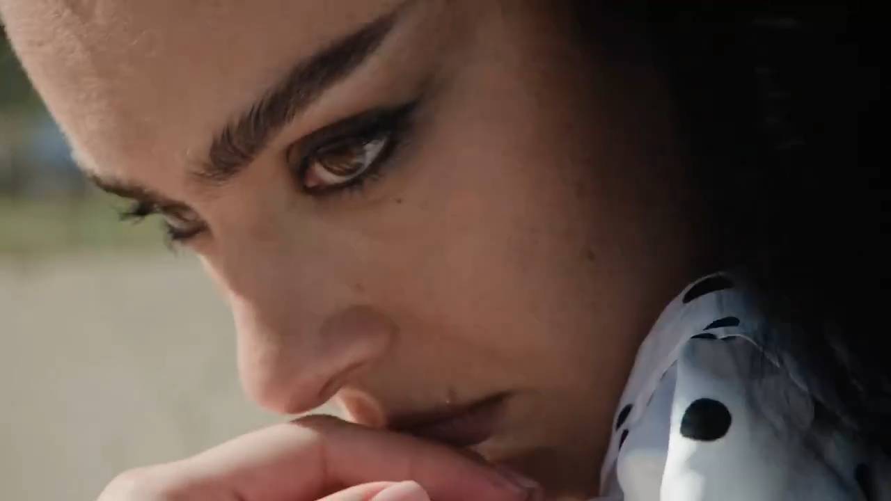 Charli xcx - party 4 u (official video) смотреть онлайн