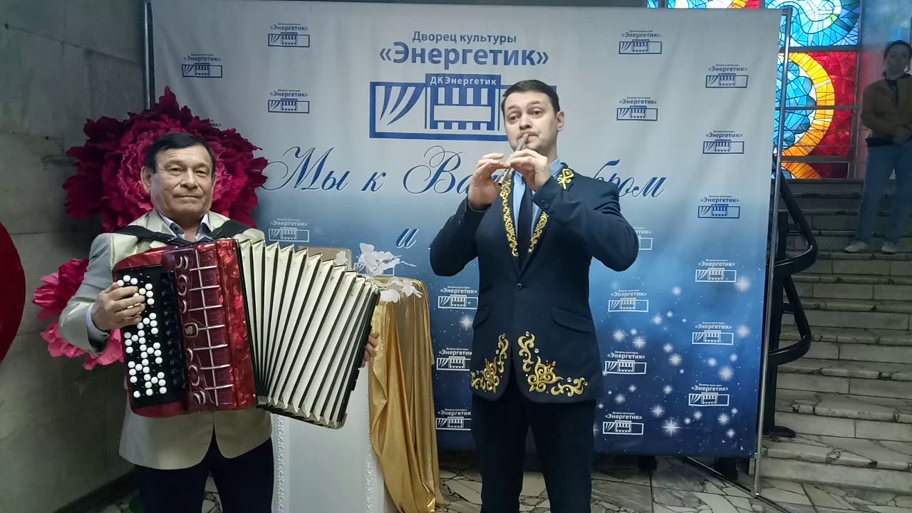 "Туган тел" курайда Рустем Фаттахов, баянда Ильгиз Закиров смотреть онлайн