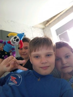 Стрим -коллаб