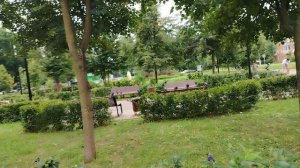 Возвращаюсь домой, иду от реки Пахра через сквер - (3)