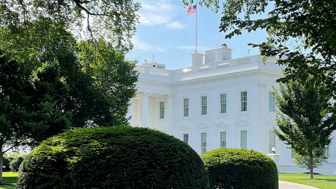 Сенаторы США хотят ввести новые санкции против России смотреть онлайн