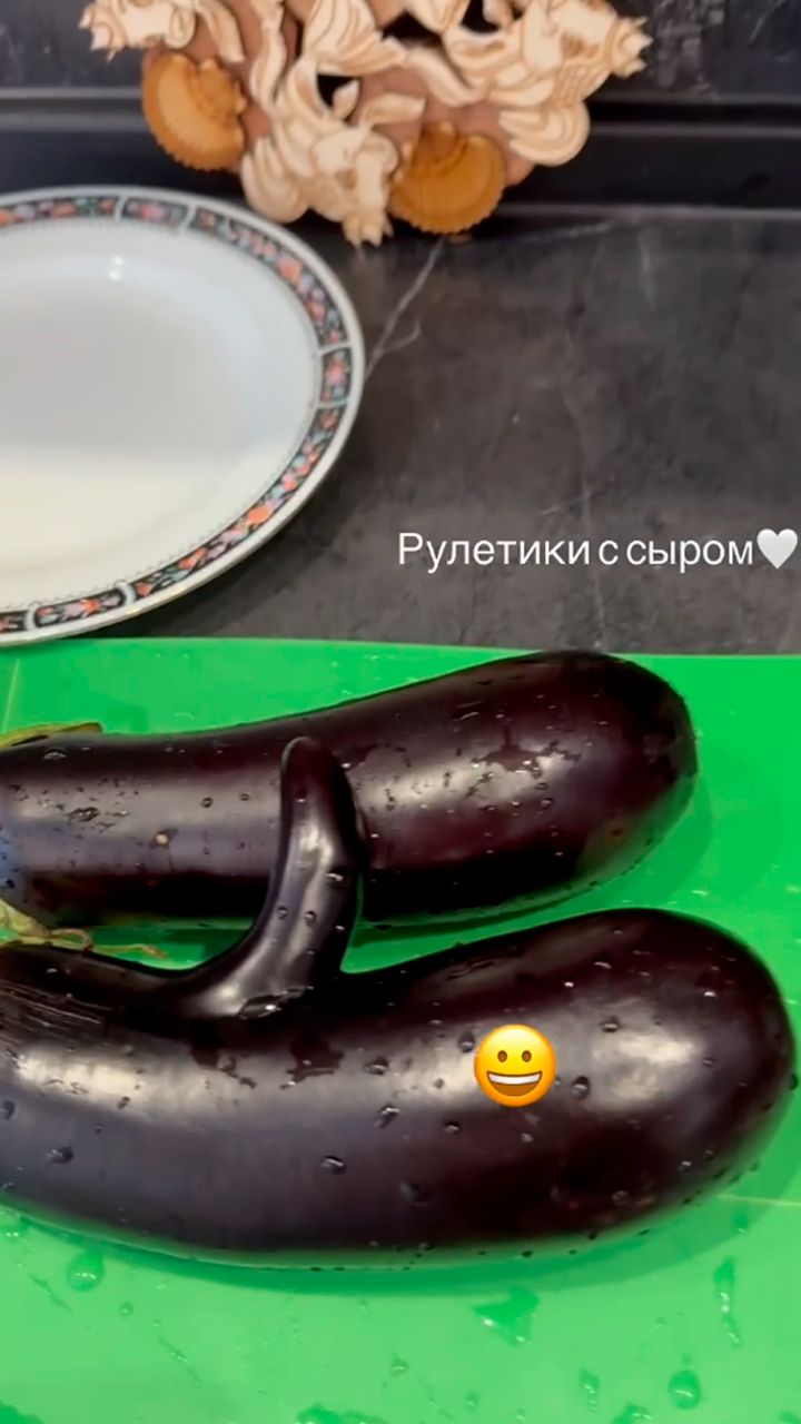 Рулетики из баклажанов