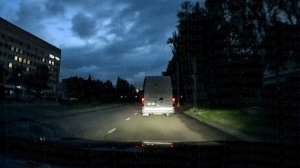 МОМЕНТ УДАРА ВСУ ПО АВТОБУСУ В ГОРЛОВКЕ.
