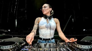 GUZOVA - Progressive House + Melodic Techno DJ 2026 Live Mix