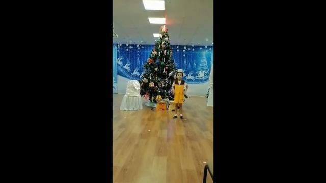 ансамбль "Домисольки", песня "Зимние подарки" смотреть онлайн
