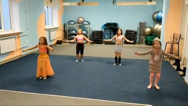 Школа восточного танца МАЛИКА ДЕНС t]