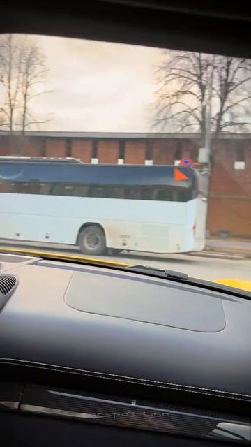 крутая тачка