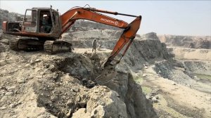 Excavator Breaking Giant Rocks on Mountain Top ｜ Massive Rockfall Compilation ｜ 4K Quarry Excavator